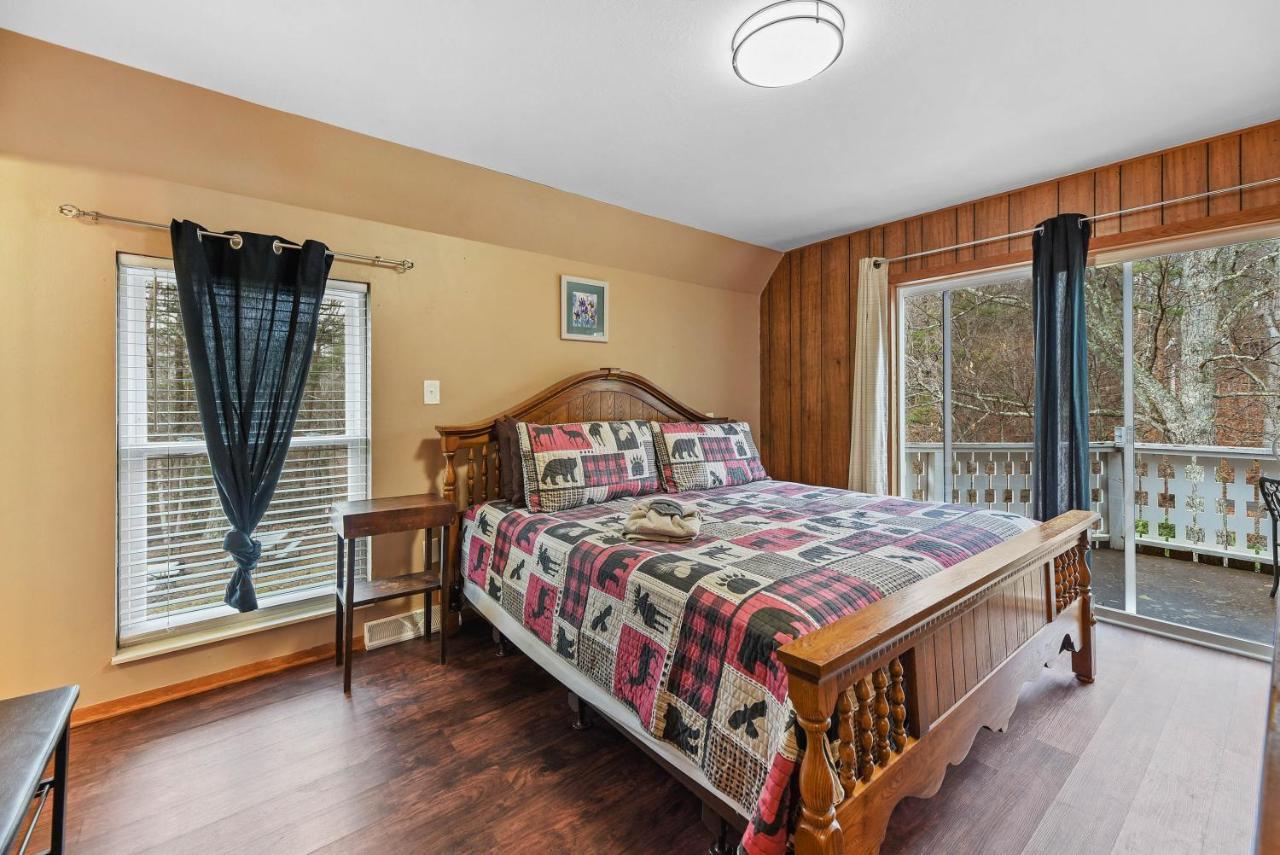 Smokystays Private Pool Chalet Gatlinburg Dış mekan fotoğraf