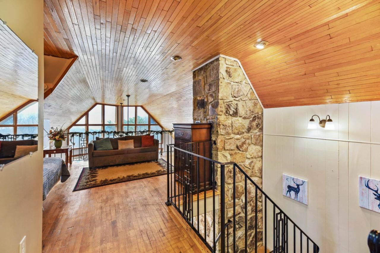 Smokystays Private Pool Chalet Gatlinburg Dış mekan fotoğraf